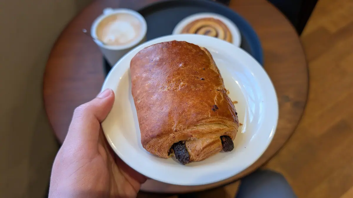 Dolce Vita Cakes – patisserie in Kirkintilloch town centre